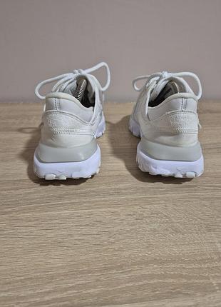 Кроссовки nike. 3