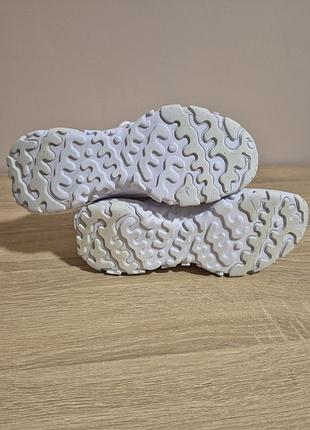 Кроссовки nike. 4
