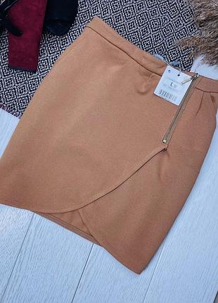 Нова коротка спідниця bershka m l спідниця кемел трикотажна спідниця осіння