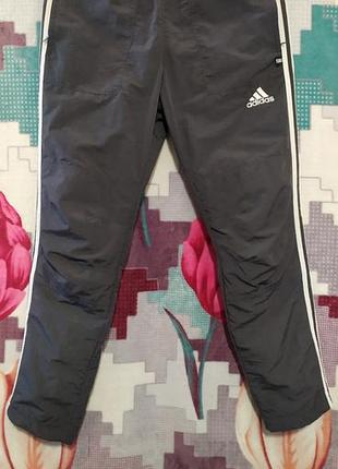 Винтажные ветрозащитные штаны adidas nylon m