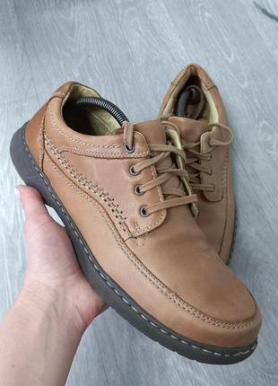 Кожаные мужские туфли clarks 2