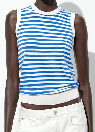 Zara трикотажний жилет в смужку