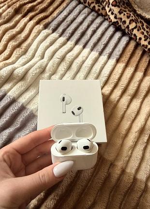 Apple airpods 3 2