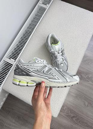 Кросівки new balance 1906