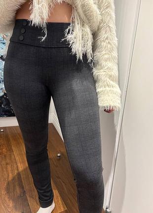 Штаны серые zara, в клетку, в идеальном состоянии, р. s
