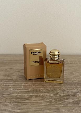 Парфумована вода burberry goddess intense мініатюра 5 мл для жінок
