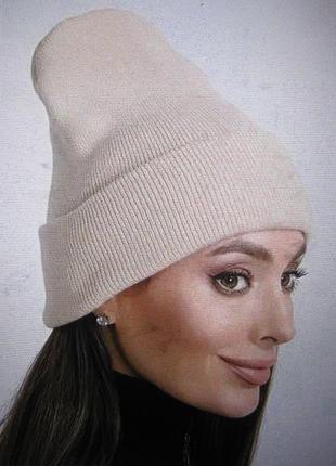 Стильная модная шапка