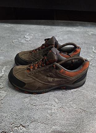 Jack wolfskin low hiking shoes (brown/orange)