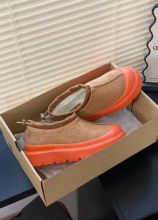 Мужские угги слиппер тасман ультра мини оранжевые прорезиненные ugg tasman hybrid chestnut/orange