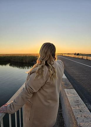 Пальто жіноче кашемірове бежеве