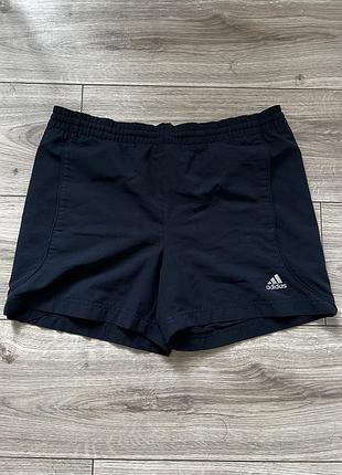Спортивні шорти жіночі adidas чорні