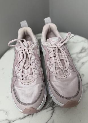 Nike кросівки жіночі 6