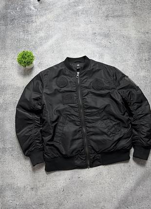Чоловіча куртка/ бомбер the weekend x hm quilt bomber jacket