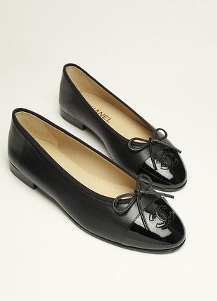 Трендові балетки chanel