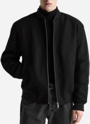 Стильный бомбер zara 42р s