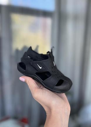 Дитячі босоніжки nike чорні, розмір 23,5