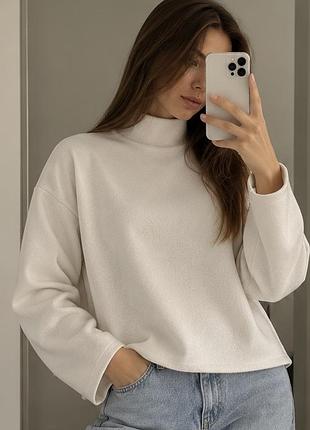 Жіночий світлий светр/гольф zara