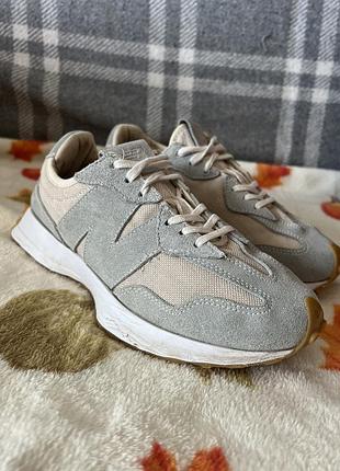 Кросівки new balance 327 сірі з бежевим