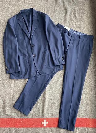 Костюм suitsupply