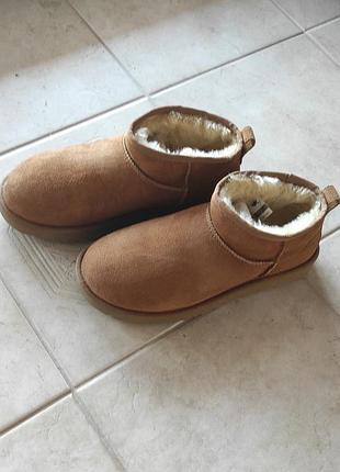 Мужские угги ультра мини коричневые замшевые ugg classic ultra mini chestnut brown