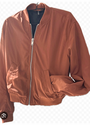 Стильний утеплений бомбер h&m