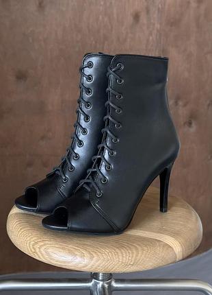 Підбори для танців high heels із  чорної натуральної шкіри