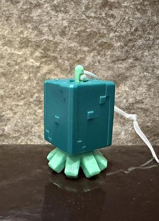 Kinder joy minecraft спрут фигурка 3