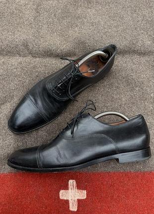 Шкіряні туфлі santoni 3