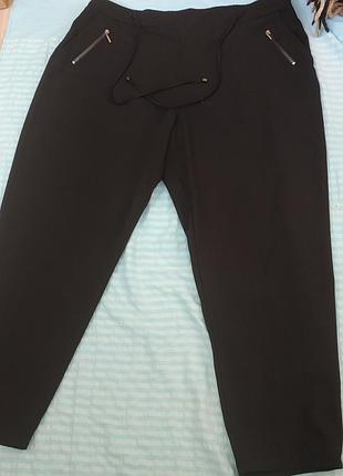 Стильные,красивые брюки relaxed fit.