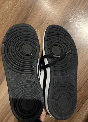 Кроссовки nike 4