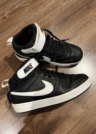 Кроссовки nike