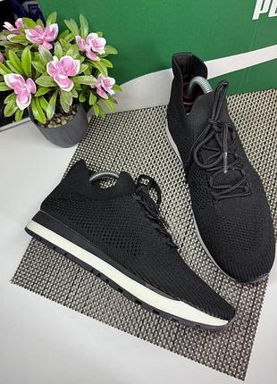 Оригінальні кросівки dkny