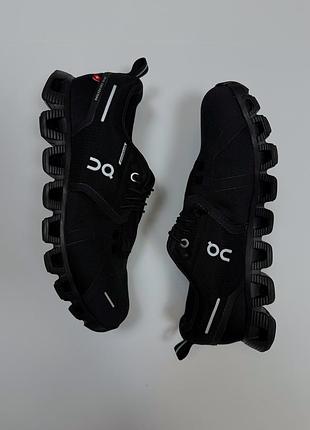 On running swiss engineering женские черные кроссовки cloud 5 waterproof оригинал