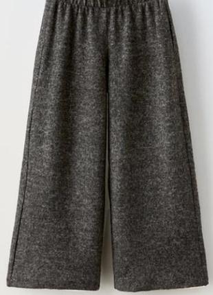 Детские трикотажные брюки zara из мягкой меланжевой ткани темно-серого цвета.на рост 152 см.;на 11-12 лет.