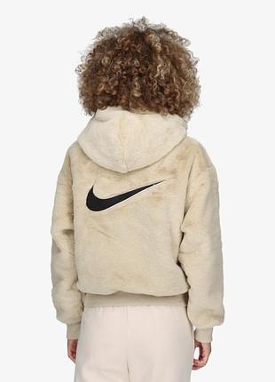 Деми шубка- бомбер nike