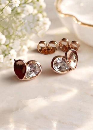 Серьги-гвоздики «сердце» из медицинского золота xuping