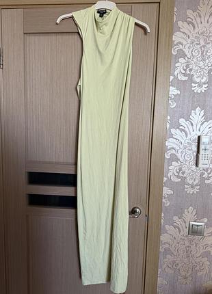Нова! обтисла довга сукня prettylittlething 10 4