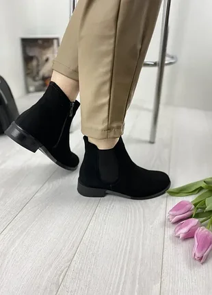 Женские ботинки vesna черные натуральная замша