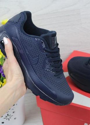 Кроссовки  женские   nike ultra moire