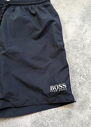 Чоловічі шорти hugo boss 3