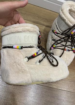 Чоботи жіночі moon boot білі 2