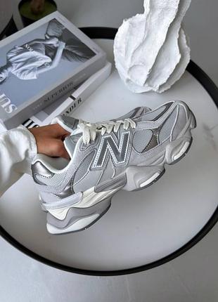 9060 grey/silver 5