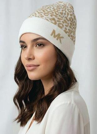 Стильная брендовая шапка michael kors metallic leopard beanie.