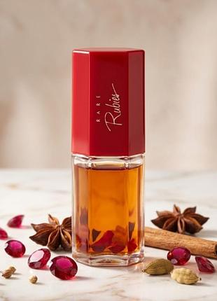 Вінтажна мініатюра avon rare rubies 15 мл зі спреєм / rare rubies avon