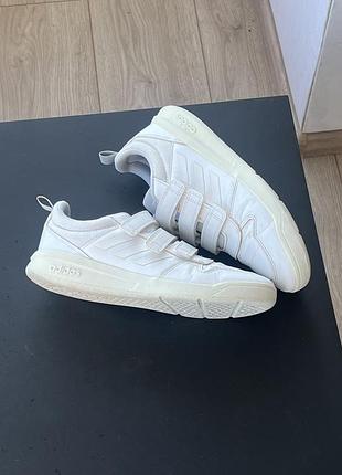 Кросівки adidas 4