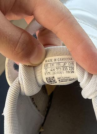 Кросівки adidas 9