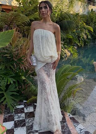 Розпродаж сукня prettylittlething plt label ажурна мереживна з драпіруванням
