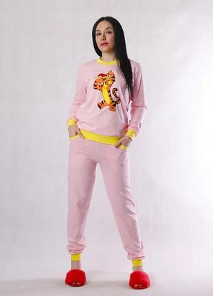 Женская пижама "тигрёнок" no brand 367-54 розовый 4xl 1 шт