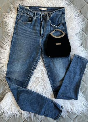 Бомбезні трендові джинси🫐 🏷️levi’s  розмір—м стан—ідеальний✨