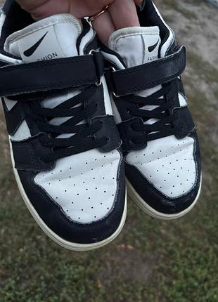 Кроссовки air jordan  
23 см стелька 3